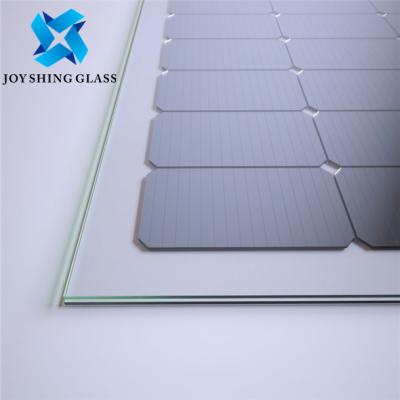 China Niedriges Eisen milderte Solar- Glas-2.5mm 4mm transparentes Sonnenkollektor-Glas zu verkaufen