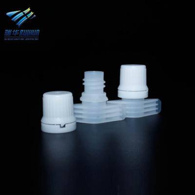 China Non Spill Shantou ruihua jelly bag suction nozzle with pilfer proof cap for sale