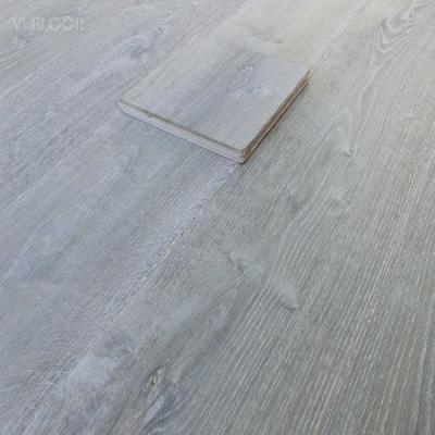 China Antique Style with Popular Pale Gray Oak Drift Wood Timber Flooring Design Cost for sale