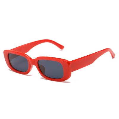 China Fashion Sunglasses 2022 Newest Brand Eyewear Party Price Brand European Multi Color Cheap Fashion Hard Pocket Sunglasses for sale