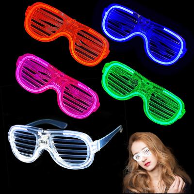 China 2022 Cool Fashion Sunglasses New Arrival Fashion Silicone LED Kids Party Sunglasses Favors for sale