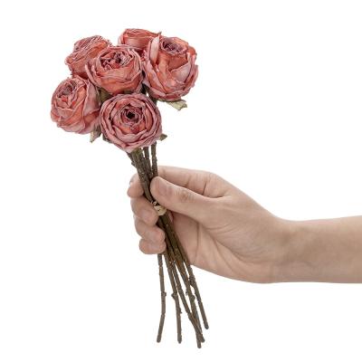 China 2022 Dry Edge Silk Rose Bouquet Rose Bundle Artificial Wedding Valentine's Day Flower Decoration Bouquets for sale