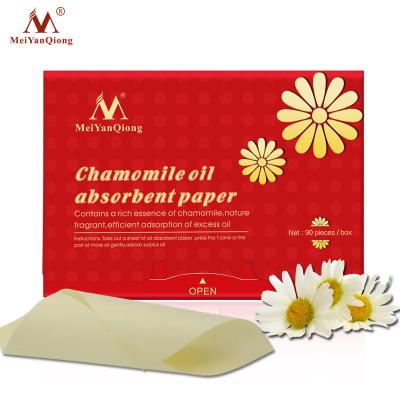 China Remove Black Head Chamomile Oil Absorbent Paper Natural Wood Pulp Fragrant Contains a Rich Essence of Chamomile,Efficient Adsorption of Excess Oil for sale