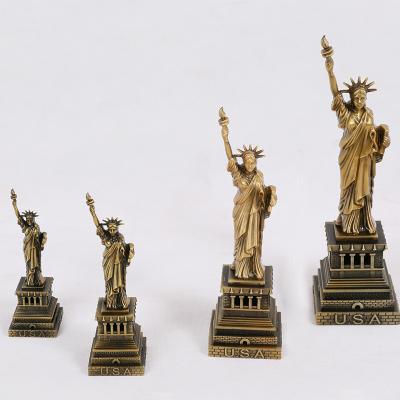 China Statue of Europe and America of the Freedom Souvenir Home Furniture of European Metal Trades for sale