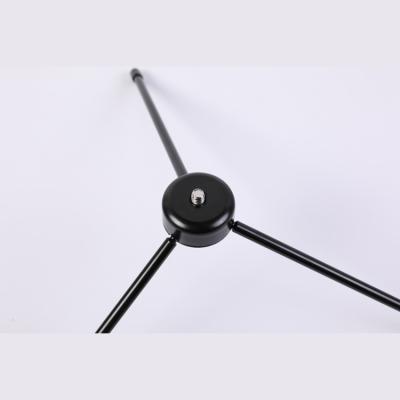 China Latest promotion price promotion light sufficiency stand camera metal desktop tripod universal mobile living selfie tripod for sale