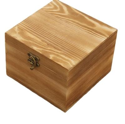 China Europe Customize Luxury Hinged Clamshell Lid Decor Wooden Gift Box For Christmas for sale