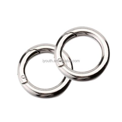 China Hot Selling Nickel Plated Zinc Alloy O Ring Gate Snap Hook Bag Parts 33mm for sale