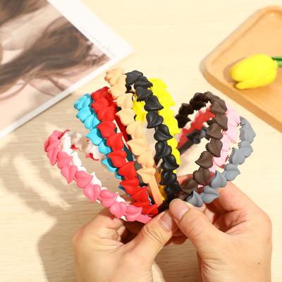 China Ladies Plastic Popular Simple Headband Fashion Hair Bands Plastic Hair Accessories for sale