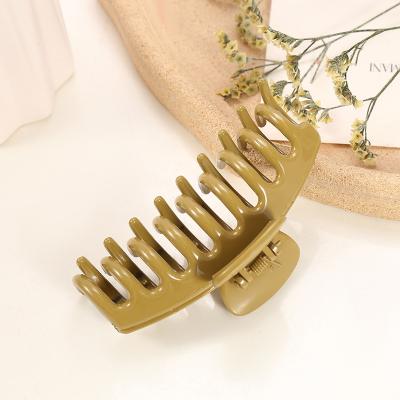 China Fashion Hand Made Women's Simple Claw Clip Colored Big Frosted Plastic Big Size Korean Hair Claw Clips for sale