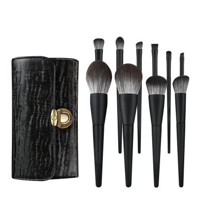 China Factory Wholesale Luxury Chinchilla Wooden Handle Black Hair Makeup Brush 10 Pcs Set Brush Set for sale