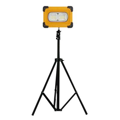 China China manufacture LED outdoor lighting rechargeable solar portable light for outdoor 60W LED flood light for sale