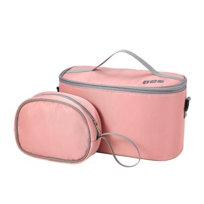 China Water Resistant Baby Group Bottle Breastmilk Insulated Shoulder Cooler Bag Mommy Bag for sale