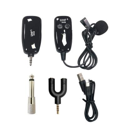 China New Product M Custo 2022 Low Cost Lavalier Wireless Microphone Heart Shaped Pointing Audio Video Recording for sale