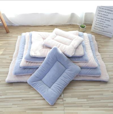 China 2021 New Product Pet Bed Cat Dog Bed Travel Small Square Coral Fleece Kennel Pad Sleep Pad Bed Square for sale