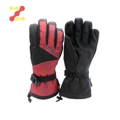 China Fashion factory direct sale thin stylish leather ski gloves softshell//winter gloves/winter motorcycle warm glove for sale