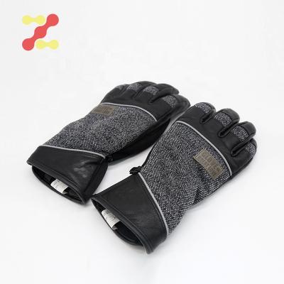 China Material Fashion Unisex Women Men Knitted Anti Slip Winter Snow Skiing Motorcycle Glove for sale