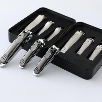 China Professional Finger Splatter Proof Wholesale Carbon Steel Nail Manicure Set for sale