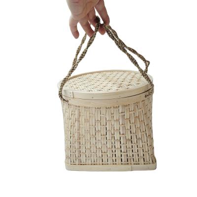 China Art Factory Direct Selling Mouth Basket Gift Box Folk Square Lower Round Handmade Wood Waste and Bamboo Basket for sale