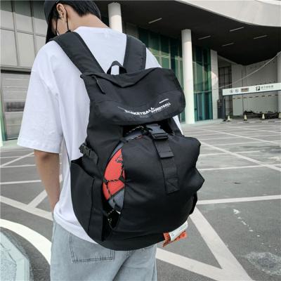 China Large Size Waterproof American Football Backpacks Sports Duffle Basketball Backpack Bags With Drawstring Closure for sale