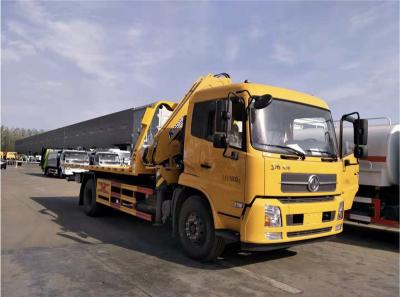 China Diesel Fueled Flatbed Wrecker Truck 8 Tons With Folding Crane for sale