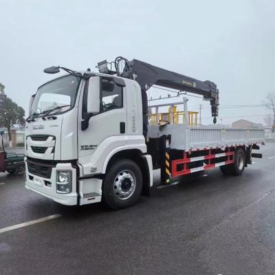 China ISUZU FTR 205hp Engine 8 Ton Truck Mounted Crane 4x2 Driving Type for sale