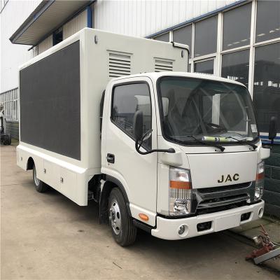 China 4X2 JAC P5 LED ADVERTISING TRUCK LED SCREEN OUTDOOR TRUCK WITH SCREEN LIFT AND STAGE for sale