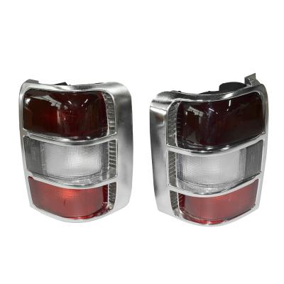 China Rear Lamp Auto Spare Parts Rear Light For Mitsubishi Pajero Montero 1992-1998 SL-MO92-006 for sale