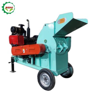 Chine Le tracteur diesel portatif de Shell Wood Hammer Mill Crusher de noix de coco a fonctionné à vendre