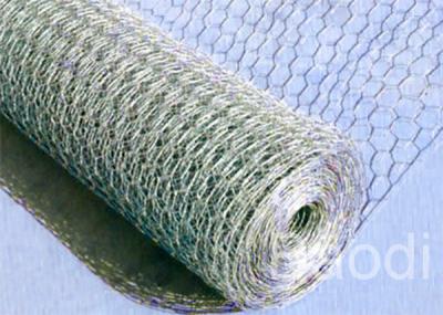 China Poultry Fencing Chicken Wire Fence Panels , Electric Zinc Coating Chicken Wire Cage  for sale