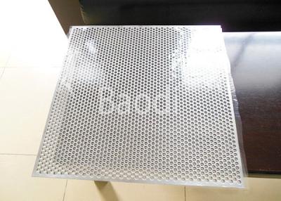 China Decorative Stainless Steel Perforated Sheet Round Hole 60 Staggered SS304 / SS316 for sale