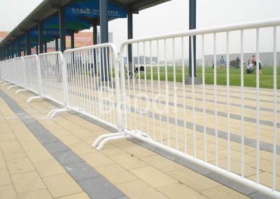 China Powder Coated White Crowd Control Barrier , 1.1 X 2.5m Temporary Yard Fence  for sale