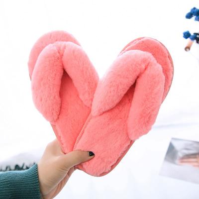 China Newest Flip Flops Fashion Trend Fur Slippers Flip Flops Women's Slippers New Listing for sale