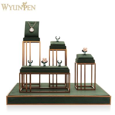 China Morden WYP New Fashion 2020 Green Ring Necklace Earrings Jewelry Display Props Custom Logo Metal Jewelry Stand Display Set for sale