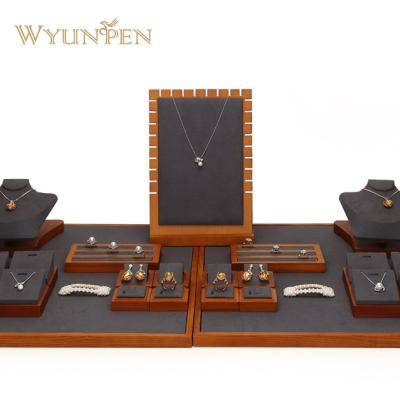 China Custom Bust Wood Wrapping Rack Morden WYP Pallet Jewelry Display Set For Sale for sale