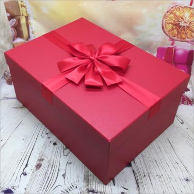 China Recyclable Oversized Red Rectangular Gift Box Custom Box For Dress Suit Wedding Elegant Shoes Gift Packing Box for sale