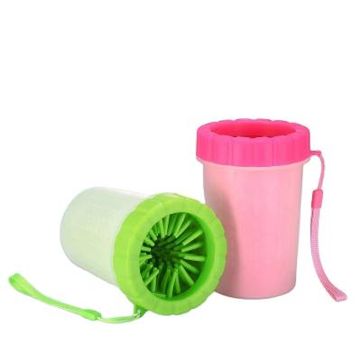 China Hot Selling Eco-friendly Large Size Portable Pet Feet Quickly Cleaning Foot Seal Wash Cup Wash Tool Dog Paw Cleaner For Dogs for sale