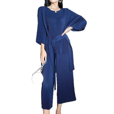 China New Anti-Wrinkle Style Women 2021 Elegant Fashion Two Pieces Plus Size Pleated Long Sleeves Women's Suits for sale