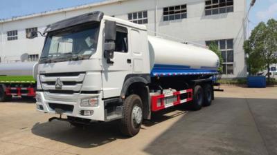 Cina Camion del serbatoio di acqua di HOWO 6X4, capacità cubica del camion 25 del contenitore dell'acqua 25 tonnellate in vendita