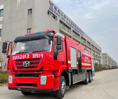 중국 다중목적 물 거품 10000L 수용량을 가진 IVECO 290HP 소방차 판매용