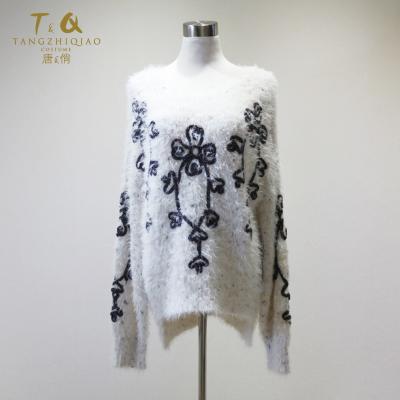 China Anti-pilling casual women knitted loose pullover sweater with soft flower ribbon for sale