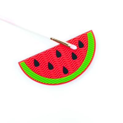 China For Home Use OEM Fruit Watermelon Shaped Silicone Cleaner Mat Makeup Brush Cleaning Tool for sale