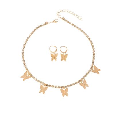 China Fashion Casual/Sporty Necklace Set 2021 Trendy Butterfly Pendant Necklace And Earring Set For Women for sale