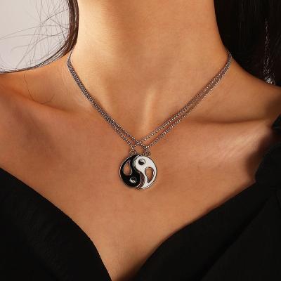 China 2PCS Fashion Women's Charm Personality Cavity Quilting Tai Chi Eight Diagrams Yin Yang Lovers Designer Necklace for sale