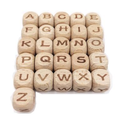 China STOCK Custom 12mm Wooden Laser Engraved Dies Color Beech Wooden Cube English Alphabet Wooden Letter Beads With Hole for sale