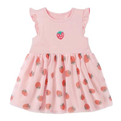 China Anti-Wrinkle Strawberry O-Neck Short Sleeve Fashion Baby Girl Floral Printed Comfy Casual Dresses for sale