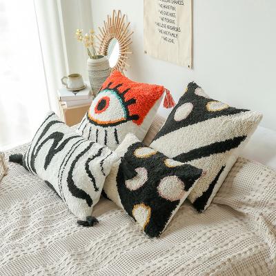 China Indian Tufted Pillow Air Permeable Fringe Sofa Cushion Art Lumbar Pillow for sale