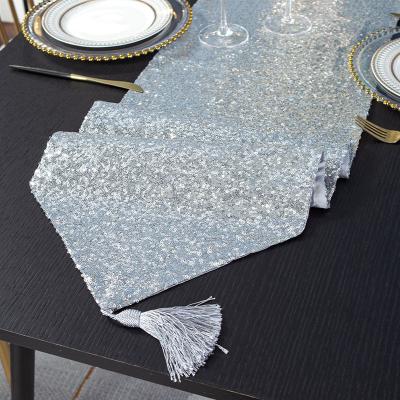 China Custom Stripe Wedding Party Decorations Sequin Table Runner, Hotel/ Wholesale Sequin Rose Gold Table Runner for sale