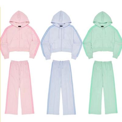 China 2022 new arrival spring women Anti-wrinkle stacked jogger sweatpants and hoodie set tracksuit women 2 piece pants set for sale