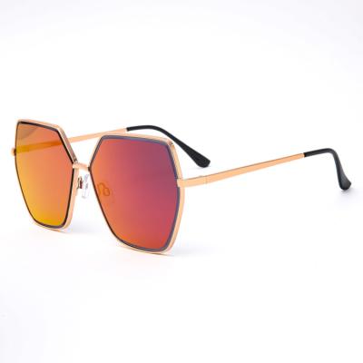 China Professional Fashion Sunglasses China Manufacture Sell Well New Type New Small Clear Frame Sunglasses for sale