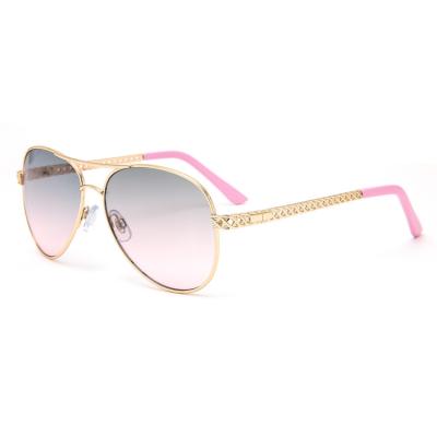 China Fashion sunglasses 2022 new popularity hot selling products shape summer polarized sunglasses for sale